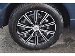 Volvo XC60 T8 Twin Engine 303 ch + 87 ch Geartronic 8 Inscription Luxe occasion - Photo 42