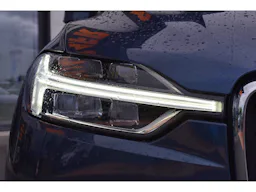 Volvo XC60  T8 Twin Engine 303 ch + 87 ch Geartronic 8 Inscription Luxe occasion - Photo 44
