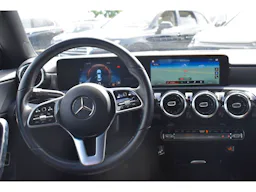 Mercedes Benz Classe CLA Coupé  180 d 8G-DCT Progressive Line occasion - Photo 7
