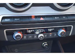 Audi Q2 2.0 35 TDI 150 S-tronic Design Luxe occasion - Photo 13