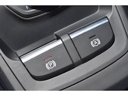 Audi Q2 2.0 35 TDI 150 S-tronic Design Luxe occasion - Photo 34