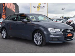 Audi A3  SPORTBACK 35 TDI 150 S tronic 7 Business line occasion - Photo 20
