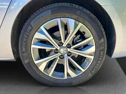 Peugeot 508 Hybrid 225 e-EAT8 Allure Pack occasion - Photo 3