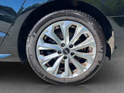 Audi A4 Avant 2.0 35 TFSI - 150 - BV S-tronic AVANT 2016 BREAK Design PHASE 3 occasion - Photo 4