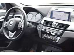 BMW X1 sDrive 18i 136 ch DKG7 F48 LCI Business Design occasion - Photo 6