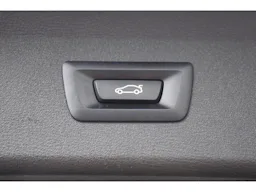 BMW X1  sDrive 18i 136 ch DKG7 F48 LCI Business Design occasion - Photo 10