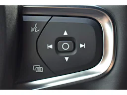 Volvo XC40 T5 Recharge 180+82 ch DCT7 Plus occasion - Photo 24
