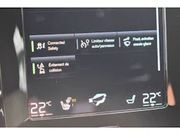 Volvo XC40 T5 Recharge 180+82 ch DCT7 Plus occasion - Photo 31