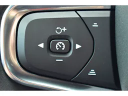 Volvo XC40 T5 Recharge 180+82 ch DCT7 Plus occasion - Photo 23