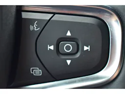 Volvo XC40  T5 Recharge 180+82 ch DCT7 Plus occasion - Photo 24