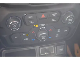 Jeep Renegade  1.6 MultiJet 130 4x2  Limited occasion - Photo 13