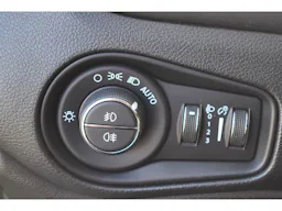 Jeep Renegade  1.6 MultiJet 130 4x2  Limited occasion - Photo 21