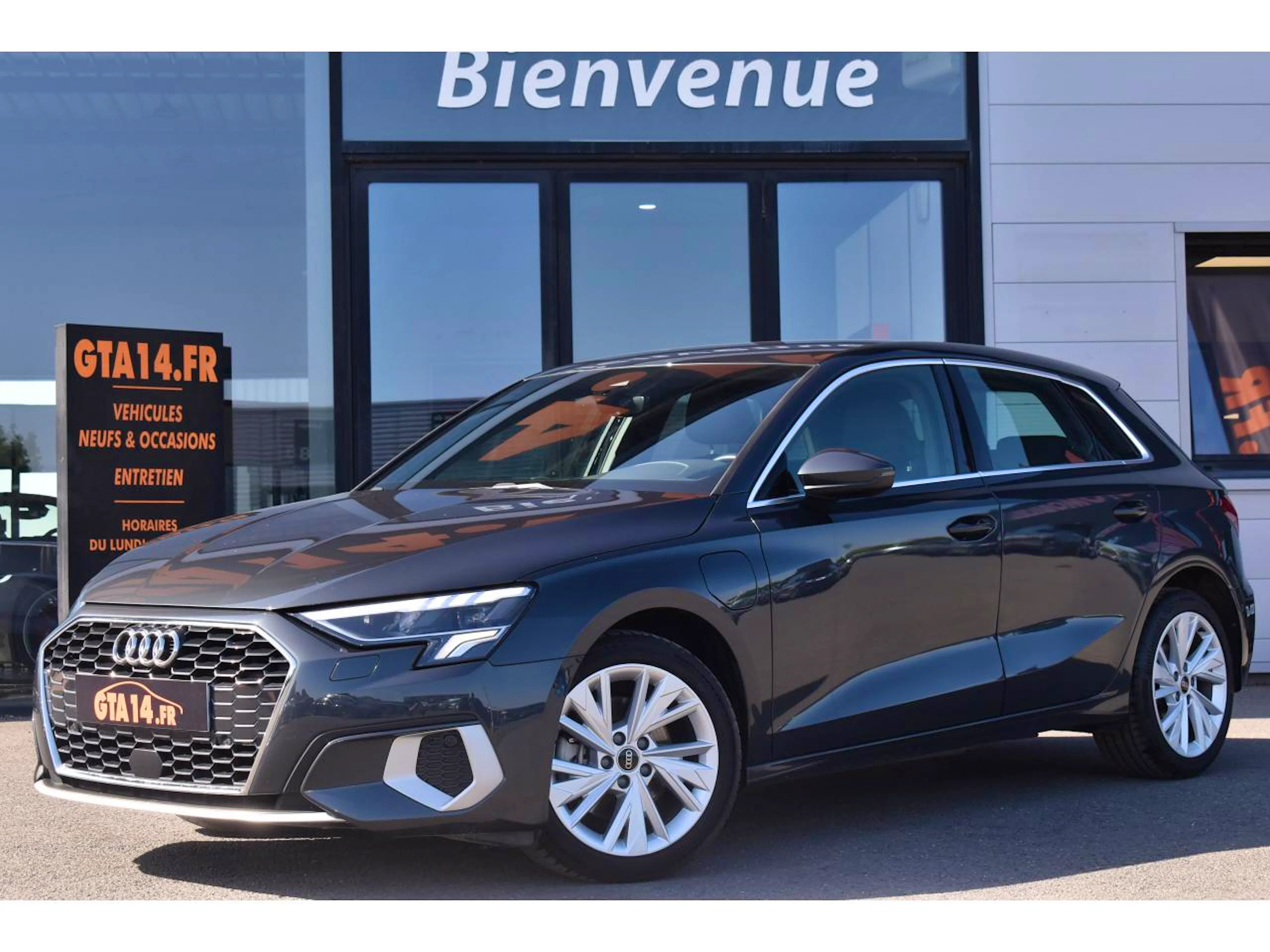 Audi A3 Sportback 40 TFSIe 204 S tronic 6 Design Luxe occasion