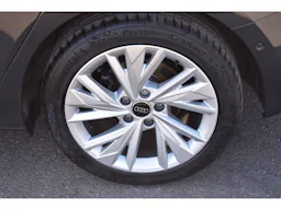 Audi A3 Sportback 40 TFSIe 204 S tronic 6 Design Luxe occasion - Photo 36
