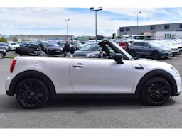 Mini Mini Cabriolet  1.5i 136 BVR  F57 LCI Cooper Edition Premium Plus occasion - Photo 4