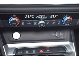 Audi Q3 35 TDI 150 ch S tronic 7 Design Luxe occasion - Photo 13