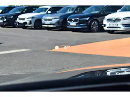 BMW Série 5 Touring 520i TwinPower Turbo 184 ch BVA8 G31 LCI Lounge occasion - Photo 37