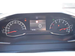 Peugeot 2008 1.2i PureTech S&S 100 Active Business occasion - Photo 8