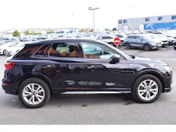 Audi Q3 45 TFSIe 245 ch S tronic 6 S line occasion - Photo 4
