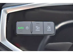 Audi Q3 35 TFSI 150 ch S tronic 7 Business line occasion - Photo 20