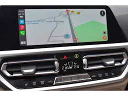 BMW Série 3 330e Luxury - BVA BERLINE occasion - Photo 12