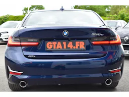 BMW Série 3 330e Luxury - BVA BERLINE occasion - Photo 17