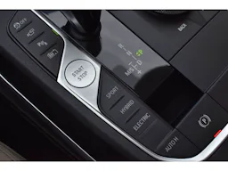 BMW Série 3 330e Luxury - BVA BERLINE occasion - Photo 35