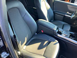 Mercedes Benz Classe GLA GLA 200d - BV 8G-DCT - BM H247 Business Line PHASE 1 occasion - Photo 5