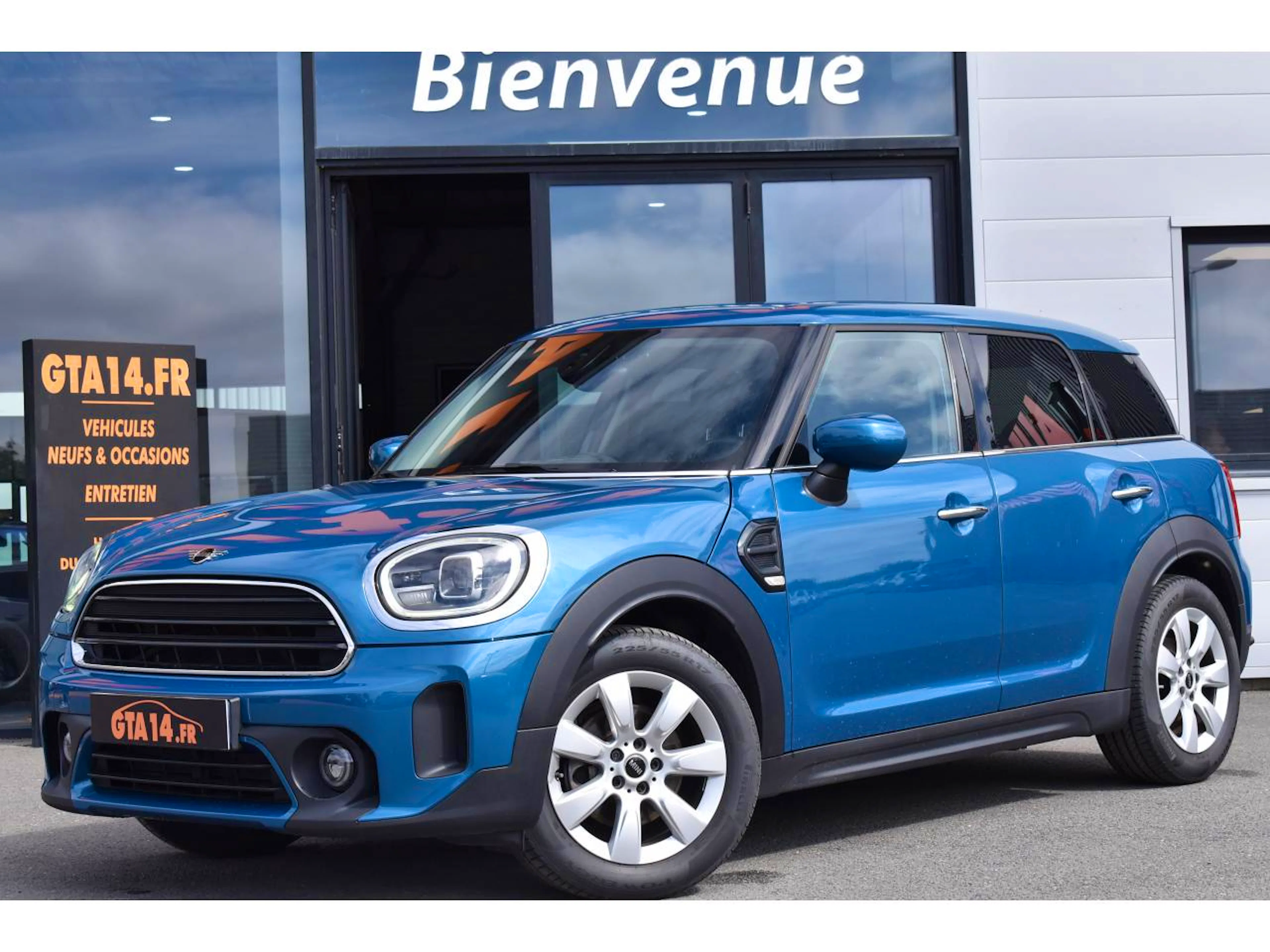 Mini Countryman 136 ch BVA7 Cooper Essential occasion