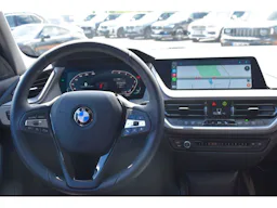 BMW Série 1 118i 136 ch DKG7 F40 Business Design occasion - Photo 7
