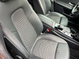 Mercedes Benz Classe A A 180 - BV 7G-DCT BERLINE 5P - BM 177 Business Line PHASE 1 occasion - Photo 5