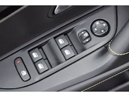 Peugeot 2008 Hybrid 145 e-DCS6 GT occasion - Photo 10