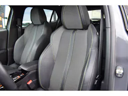 Peugeot 2008 Hybrid 145 e-DCS6 GT occasion - Photo 15