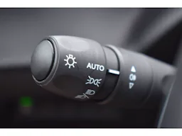 Peugeot 2008  Hybrid 145 e-DCS6 GT occasion - Photo 25