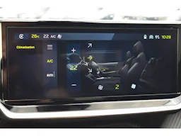 Peugeot 2008 Hybrid 145 e-DCS6 GT occasion - Photo 30