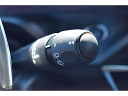 Peugeot 2008  Hybrid 145 e-DCS6 GT occasion - Photo 24