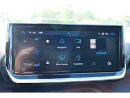 Peugeot 2008  Hybrid 145 e-DCS6 GT occasion - Photo 31