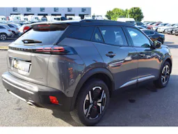 Peugeot 2008  Hybrid 145 e-DCS6 GT occasion - Photo 2