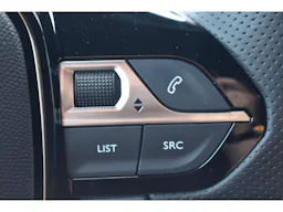 Peugeot 2008 Hybrid 145 e-DCS6 GT occasion - Photo 22