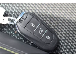 Peugeot 2008  Hybrid 145 e-DCS6 GT occasion - Photo 32