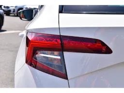 Skoda Karoq 1.6 TDI 116 ch DSG7 Business occasion - Photo 38