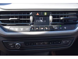 BMW Série 1 116i 109 ch DKG7 F40 Business Design occasion - Photo 13