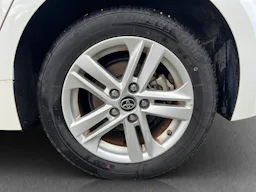Toyota Corolla  Hybride 180h - BV CVT  2019 BERLINE Dynamic Business PHASE 1 occasion - Photo 6
