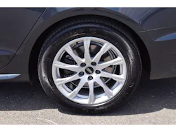 Audi A4 Avant 35 TDI 163 S tronic 7 Business Line occasion - Photo 37