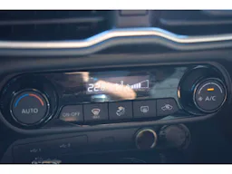 Nissan Juke  1.6 Hybrid 143 Stop/Start Business Edition occasion - Photo 13