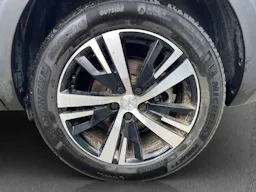 Peugeot 5008 1.2i PureTech 12V S&S - 130 - BV EAT8 II 2017 GT PHASE 2 occasion - Photo 6