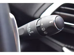 Peugeot 3008  Hybrid 180 e-EAT8 Allure Pack occasion - Photo 26