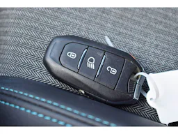 Peugeot 3008  Hybrid 180 e-EAT8 Allure Pack occasion - Photo 36