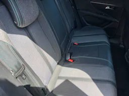 Peugeot 3008 Hybrid 180 e-EAT8 Allure Pack occasion - Photo 4