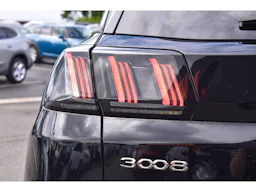 Peugeot 3008 Hybrid 180 e-EAT8 Allure Pack occasion - Photo 43